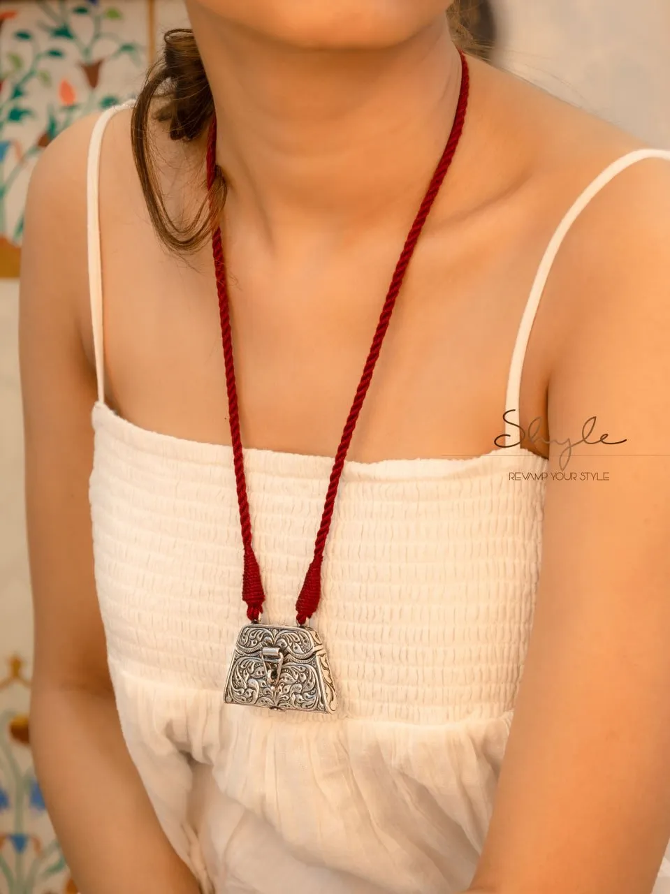 Adya Vintage Inspired Chitai Purse Maroon  Dori Necklace