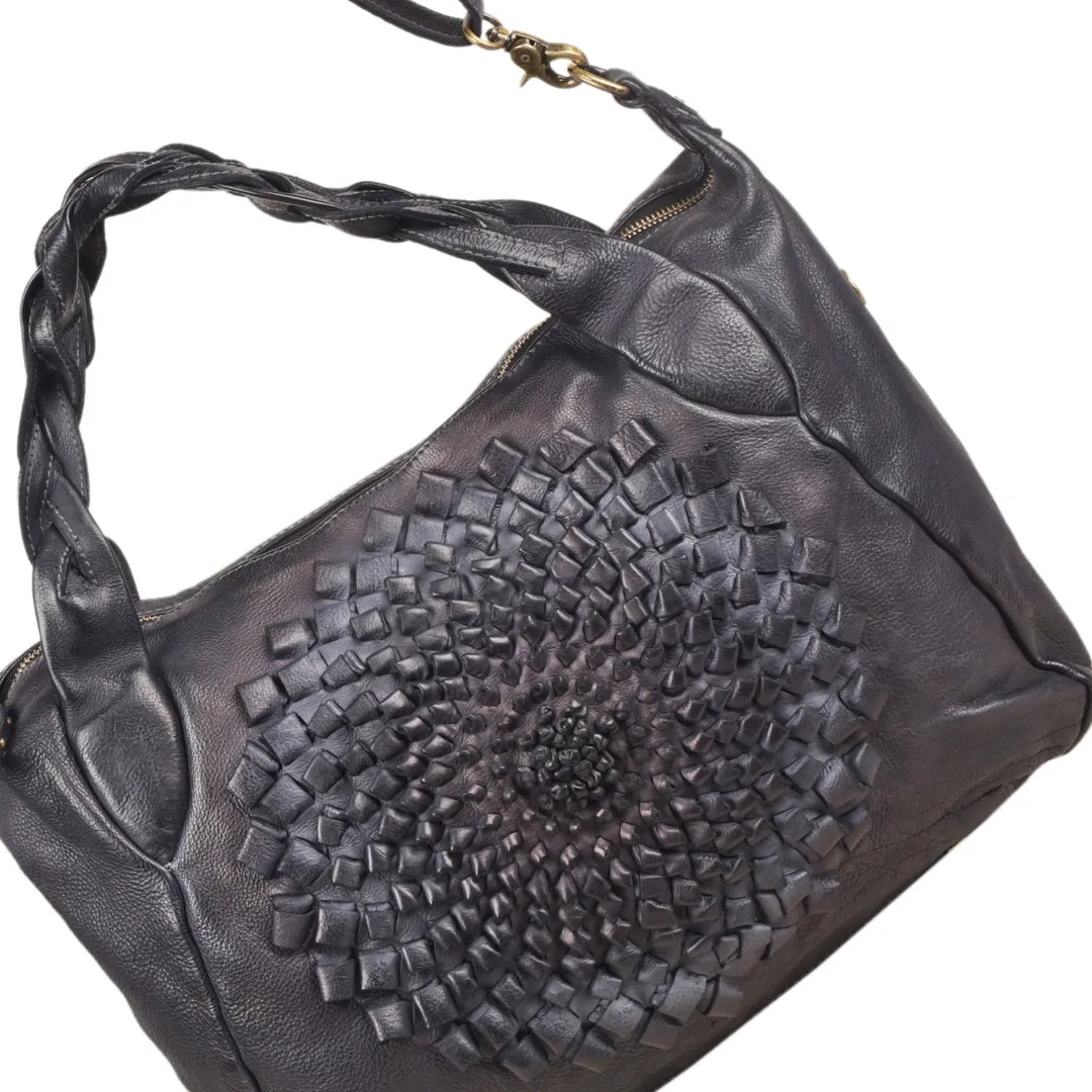 Bella - The Handbag