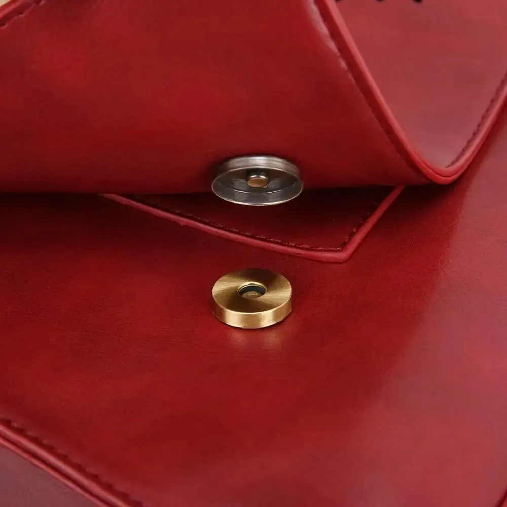 Claire’s Elegant Bow-Tie Satchel