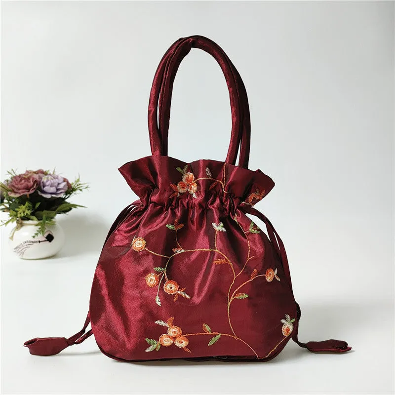 Elegant Women's Clutch Ethnic Style Embroidered Handbags