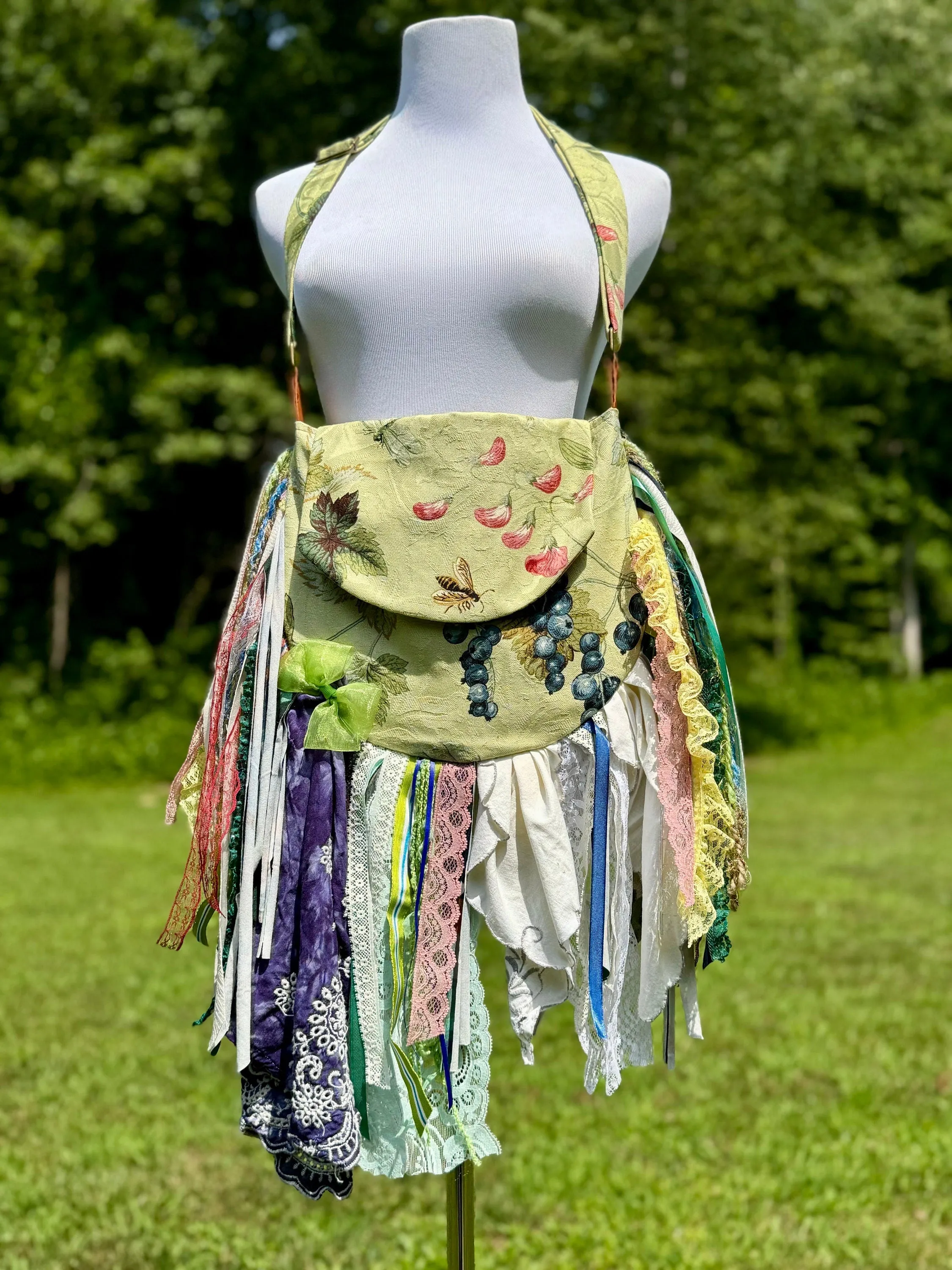 Embrace the Vintage Boho Vibe: Earthy Lace Fringe Purse, Hippie Handbag with Chic Embellishments!