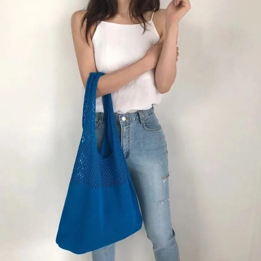Fashionable Knitted Handbags