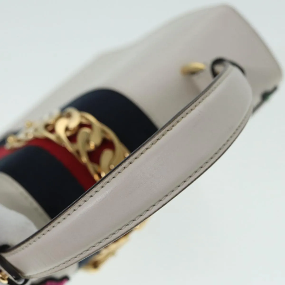 GG Marmont Floral Embroidery Handbag