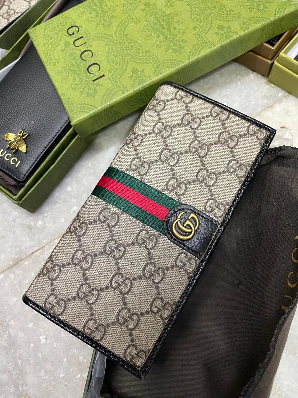 GUCCI BRANDED LONG COAT UNISEX WALLETS
