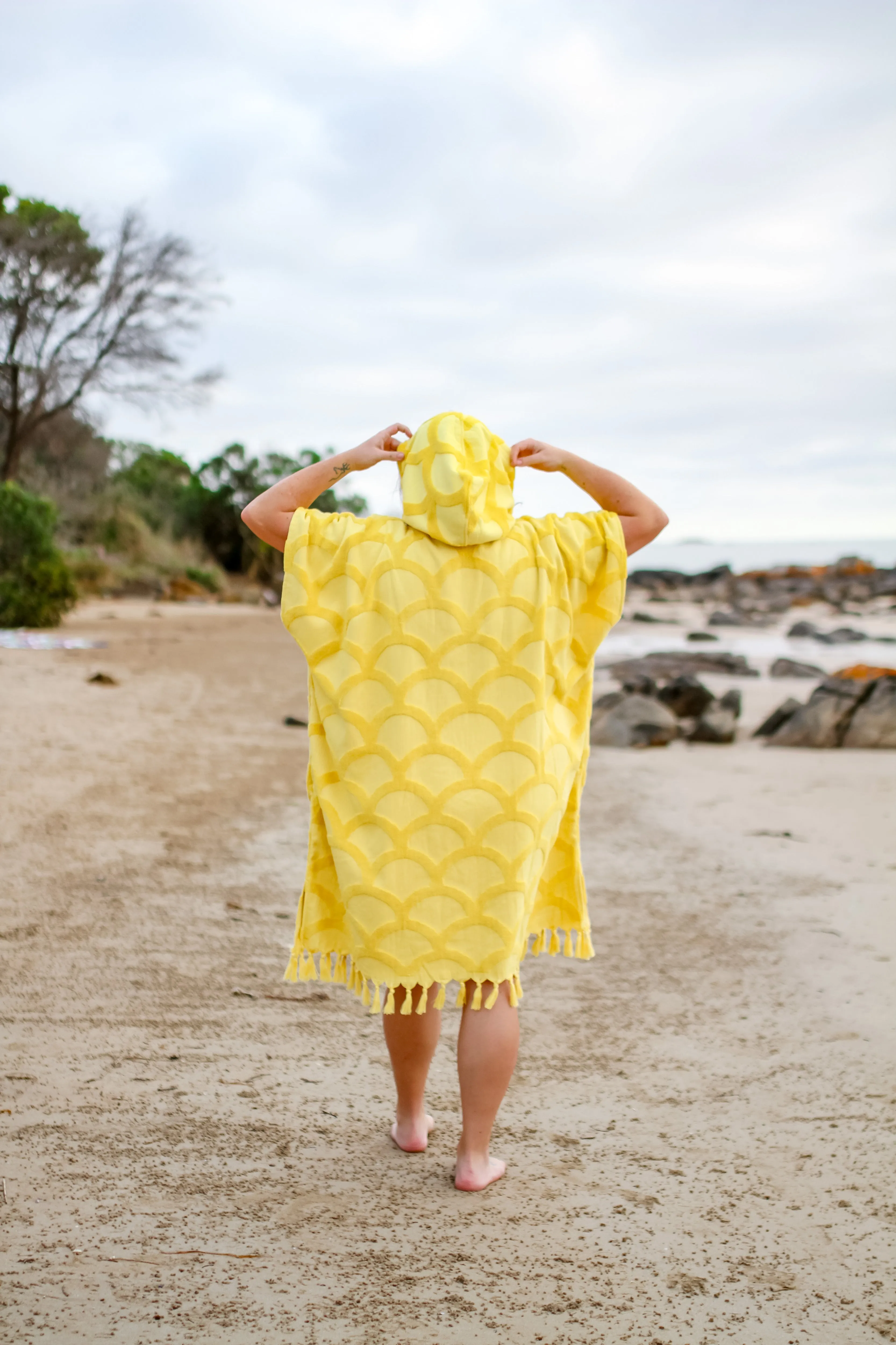 Hooded Towel Sunny Scales