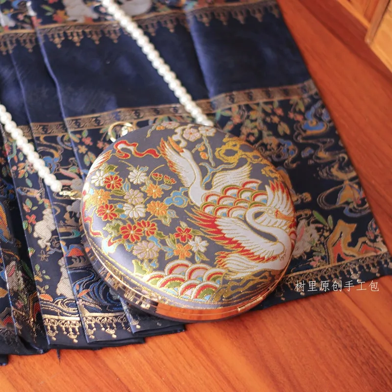 Jin Hé 金鹤 Golden Crane Hardshell Round Purse