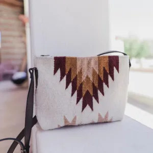 Manos Crossbody   more