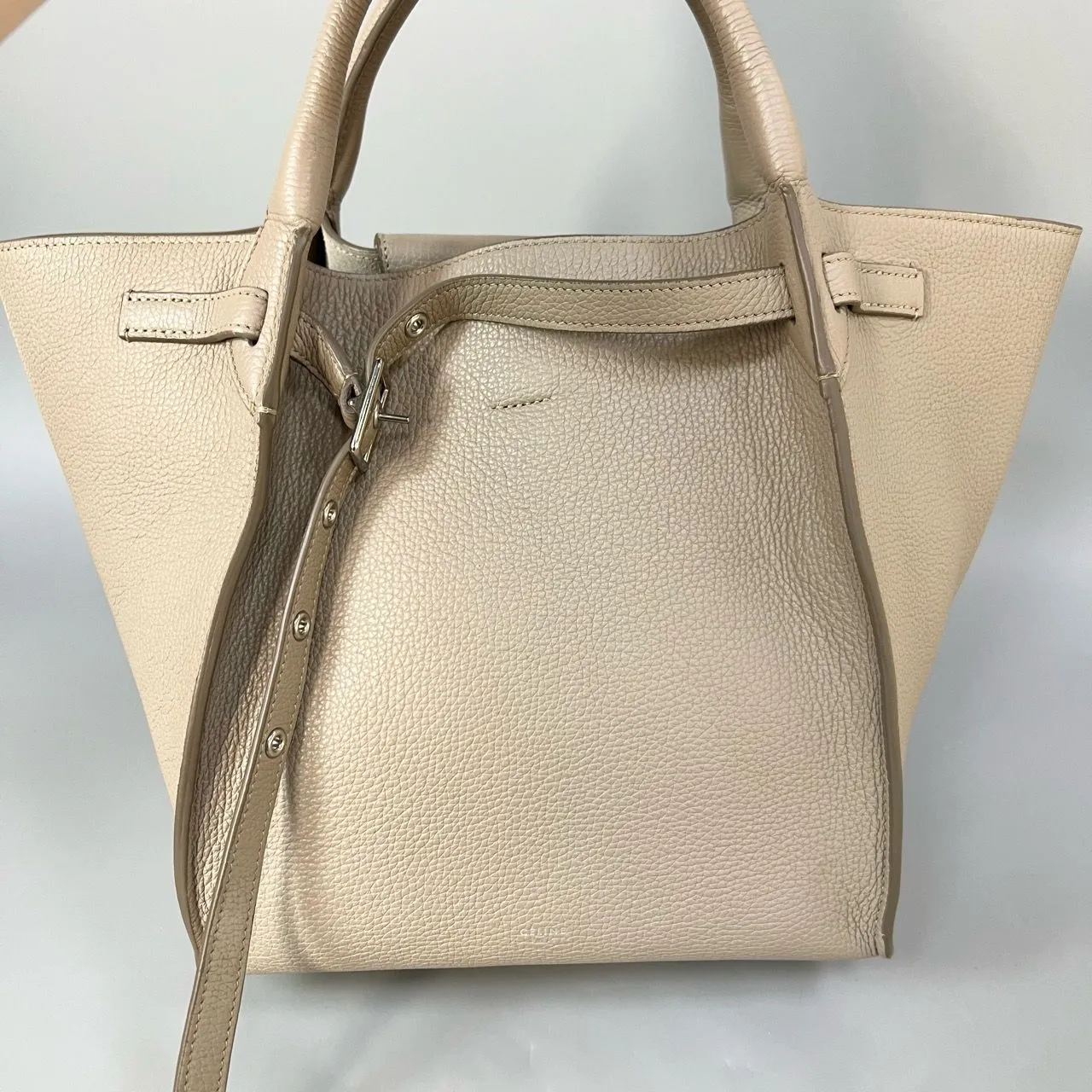Preloved Celine  bag 24*26*22cm Beige XJ11410