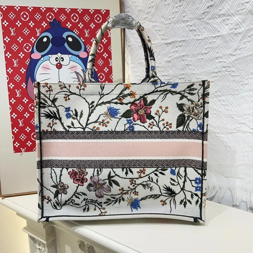 Preloved Dior Book Tote Bag Multicolor Canvas Floral Print