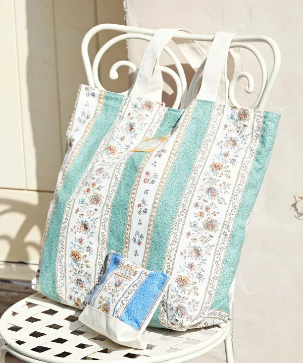 Provance Pouch