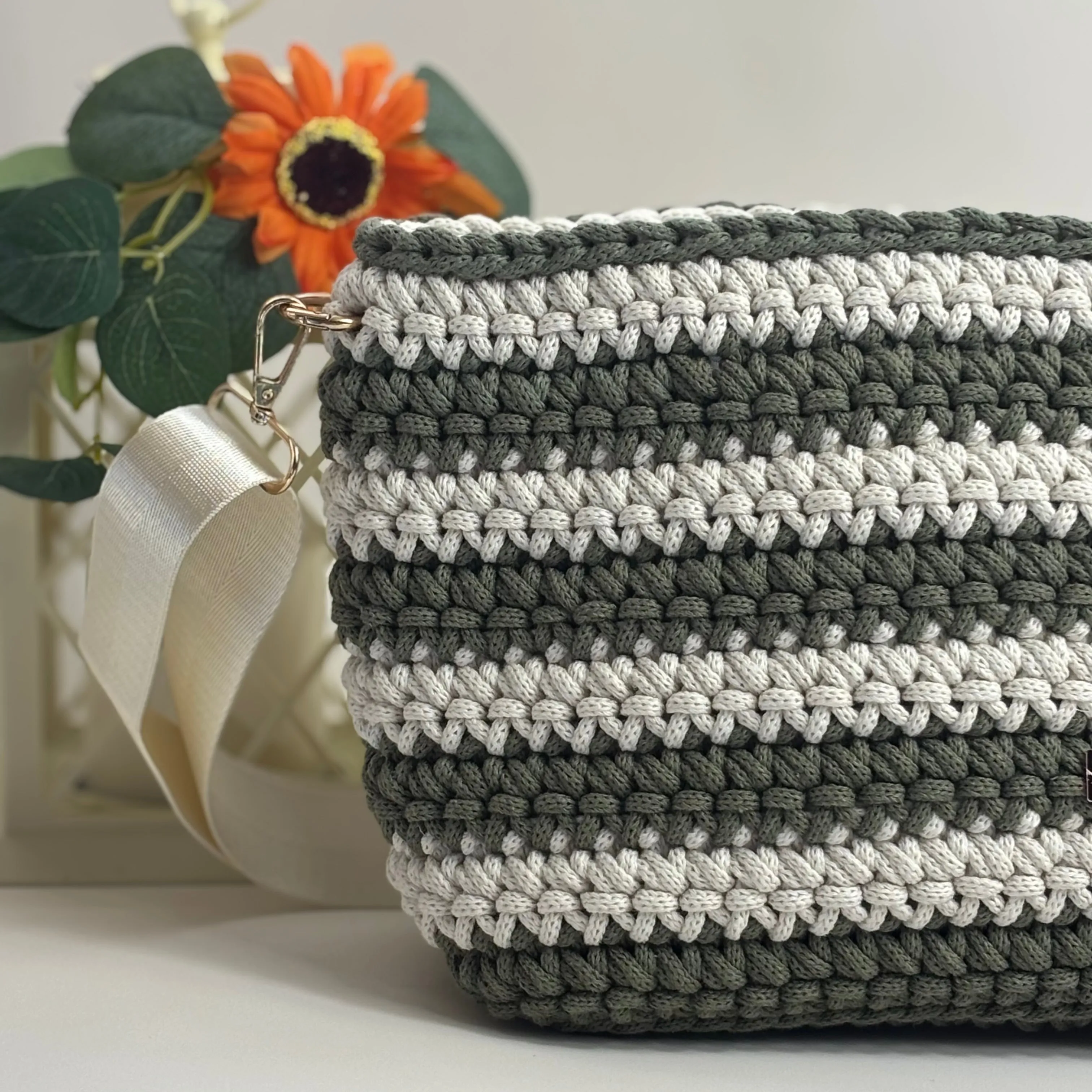 The Arwen – Handmade Crochet Crossbody Bag in Olive Green & Ivory