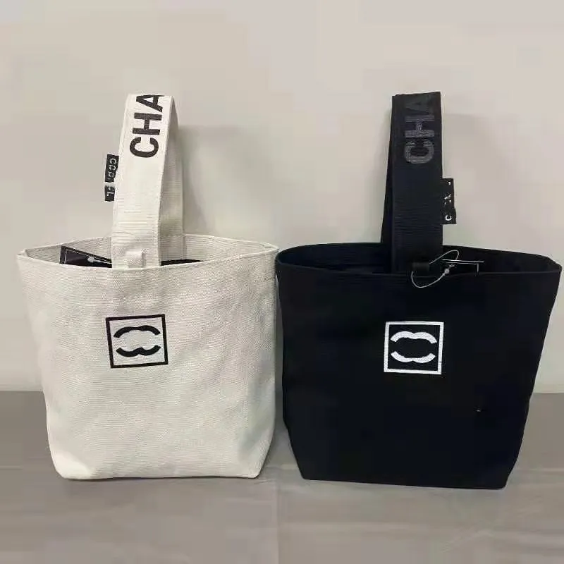 Women's Style Letter Fashion Portable Lunch Hand Bags