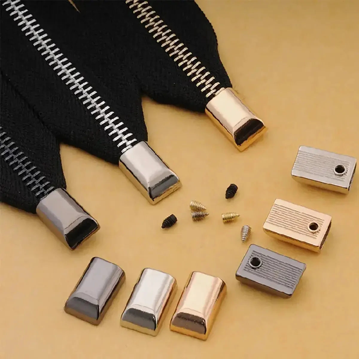Zipper Tails Screw-On 2 Packs