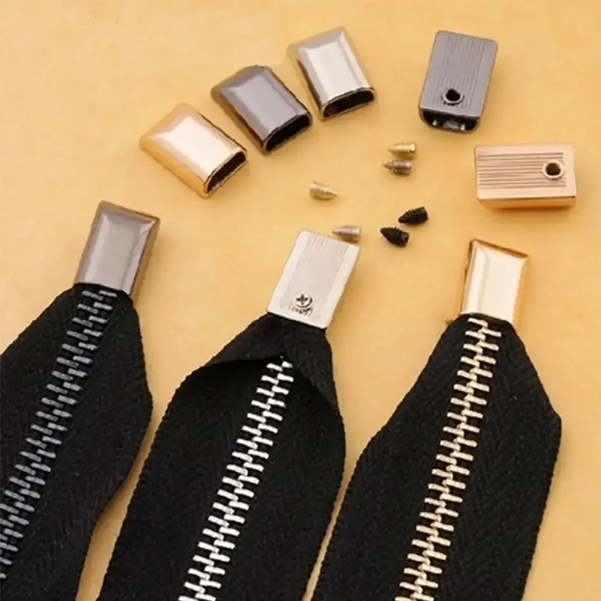 Zipper Tails Screw-On 2 Packs